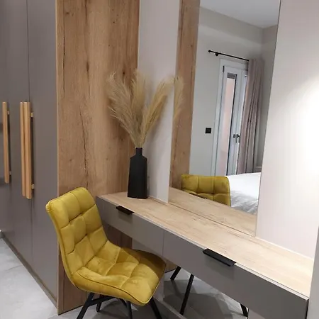 Argento Urban Apartment Ermoupoli