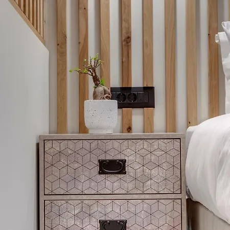 Argento Urban ארמופוליס