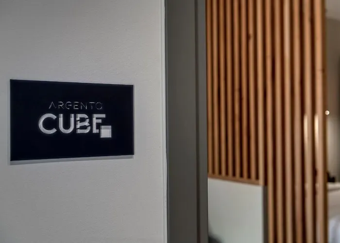 Argento Urban شقة إرموبولّي